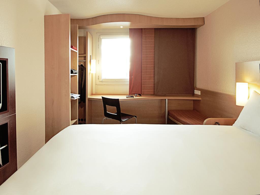 Hotel Ibis Braga Esterno foto